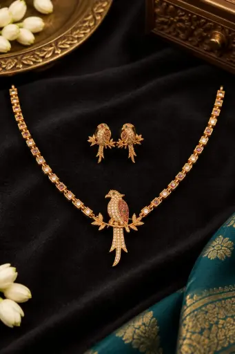 Antique Finishing Necklase