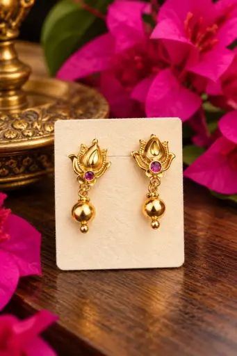 Lotus Design Stud Earing